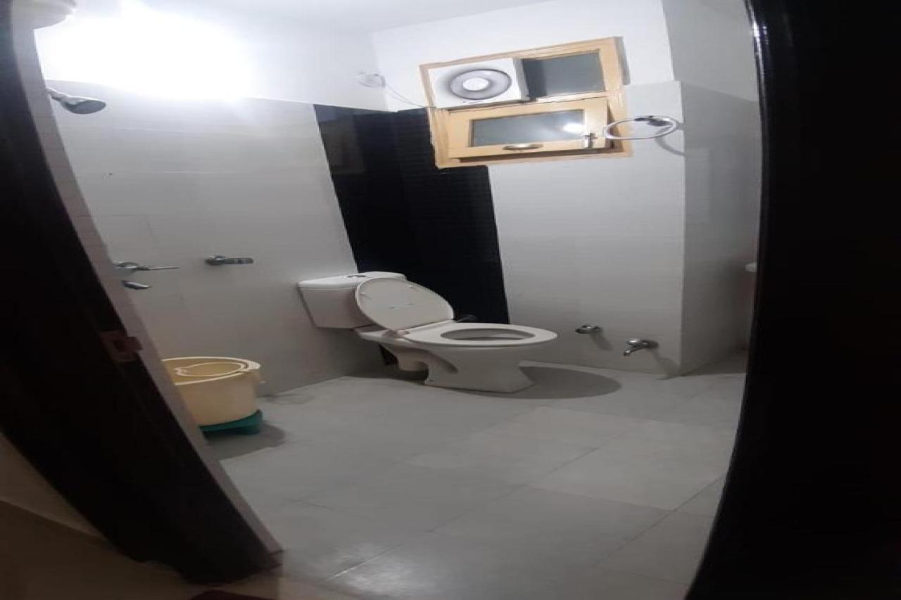 OYO 81211 Hotel Janta Katra (Jammu and Kashmir) Buitenkant foto